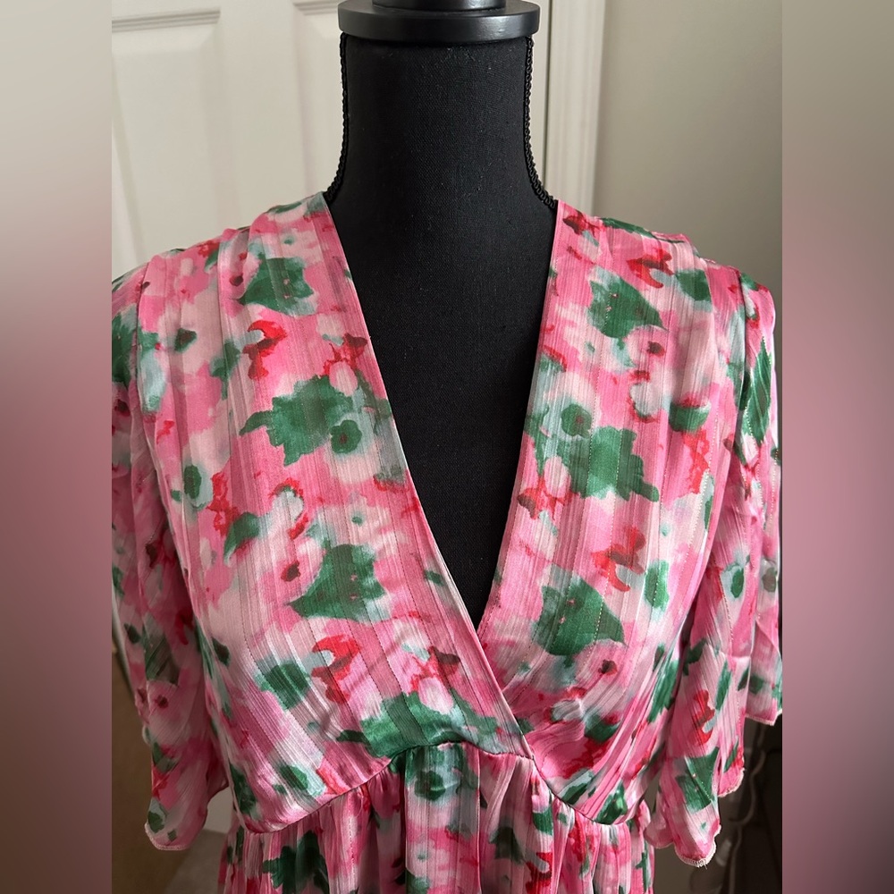 Pink and Green Maxi Dress with Flutter Sleeves and V-Neck - Picture 2 of 5